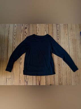 Lou & Grey Signaturesoft Black Pullover Sweatshirt Women’s Small Cozy Basic